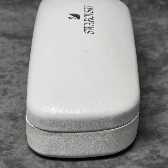 Swarovski White Leather Clamshell Eye Glass Case Clam Shell - Picture 9 of 13